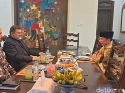 Dubes Iran Temui Jokowi di Solo, Dijamu Lontong Sayur dan Nasi Goreng