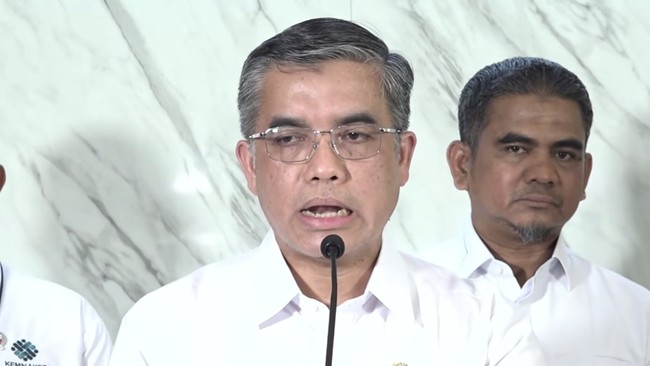 Menteri Ketenagakerjaan (Menaker) Yassierli membeberkan sejumlah ketentuan terkait imbauan kerja di rumah (work from home/ WFH) bagi pekerja swasta.