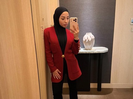 5 Potret Gaya Hijab Nikita Willy Sederhana & Tetap Stylish, Dipuji Netizen