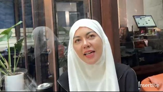Diam-diam Nikah, Ratu Rizky Nabila Akui Maafnya Belum Diterma Keluarga Istri Pertama Pesulap Merah
