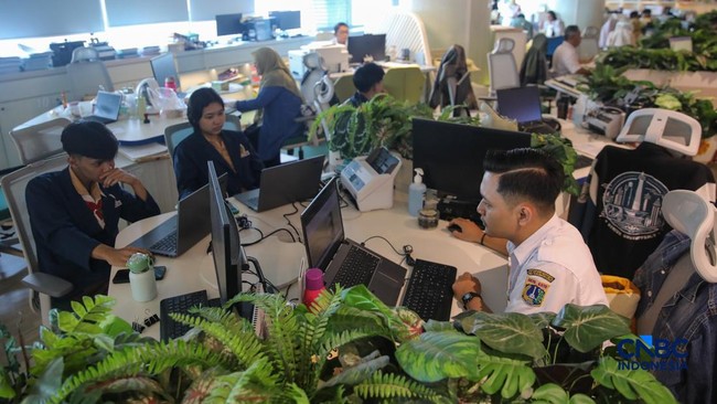Ini Sanksi Berat Bagi ASN Pakai WFH Buat Liburan
