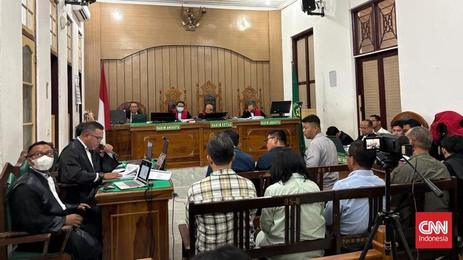 Dalam lanjutan sidang korupsi proyek DJKA pada 8 April mendatang, Eks Menhub Budi Karya Sumadi diminta datang secara langsung ke PN Medan sebagai saksi.