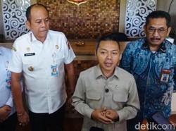 Wamendikdasmen Ungkap RI Kurang 498 Ribu Guru, 1.000 di Karangasem