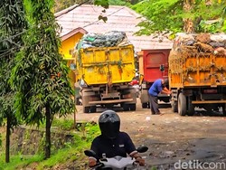 Krisis Armada Sampah di Palabuhanratu, Ban Gundul hingga Unit Mangkrak