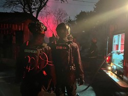 Brimob Polda Metro Bantu Pengamanan Objek Vital SPBE Cimuning yang Terbakar