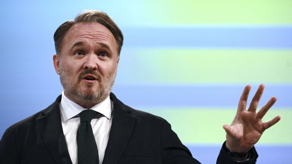 Komisaris Energi Uni Eropa Desak Warga WFH di Tengah Krisis Energi