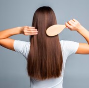 5 Cara Mengatasi Rambut Lepek yang Bisa Buat Rambut Lebih Fresh dan Ringan Seharian