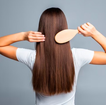 5 Cara Mengatasi Rambut Lepek yang Bisa Buat Rambut Lebih Fresh dan Ringan Seharian