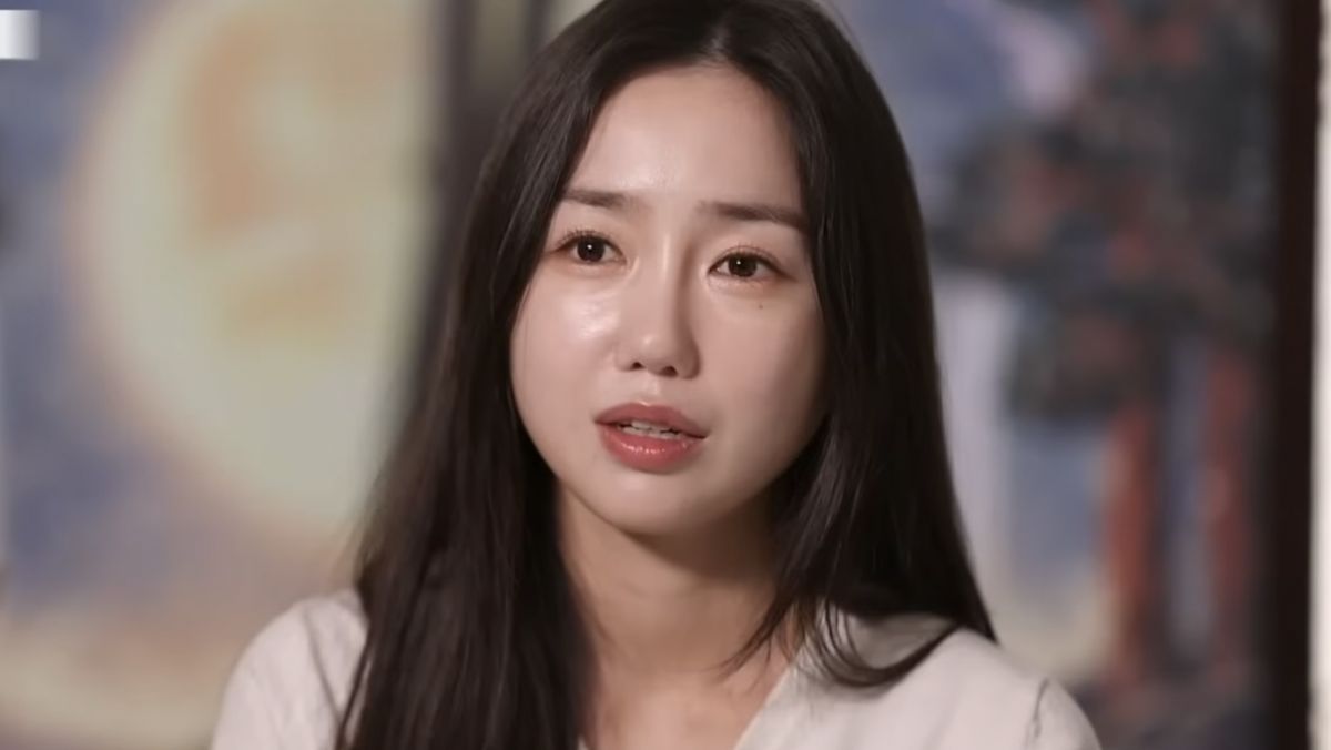 Mantan Idol K-pop ini Banting Setir Jadi Dukun