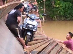 Lima Warga Jatuh ke Sungai Saat Jembatan Putus di Sukabumi, Ada Balita