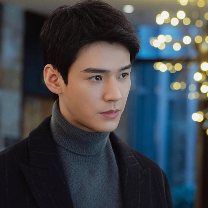 <p>Secara singkat, <em>Hold a Court Now</em> menceritakan tentang seorang hakim muda dan tim hukumnya yang menangani berbagai kasus hukum yang kompleks sambil tetap menjunjung tinggi keadilan dan nilai kemanusiaan. (Foto: Instagram @official.wetv)</p>