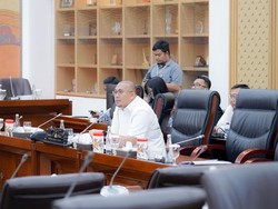 Andre Rosiade Dorong Efisiensi Bisnis Semen di RI, Soroti Harga Tinggi di Sumbar