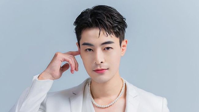 Wish Chu Akui Tuduhan Skandal Idol yang Sering Jebak Wanita-Kamar Penuh Alat Kontrasepsi?