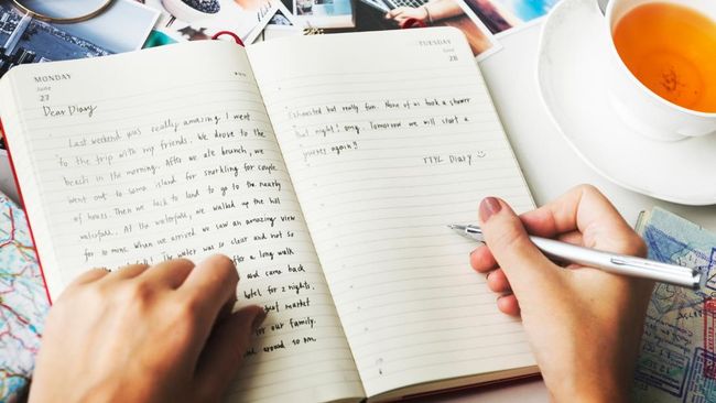 Manfaat Menulis untuk Kesehatan Otak dan Mental