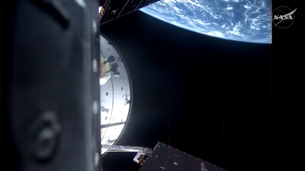 Cerita Astronot NASA Memotret Bumi dari Orbit: Sungguh Luar Biasa