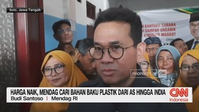 VIDEO: Harga Naik, Mendag Cari Bahan Baku Plastik dari AS hingga India