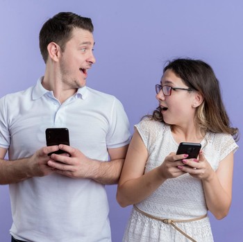 4 Cara Mengenali Pria Naksir Padamu dari Kebiasaan Chatnya