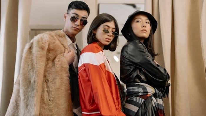 5 Zodiak yang Terlihat Dingin, Tapi Sebenarnya Punya Hati Paling Lembut!