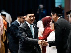 Menbud Lantik Sejumlah Pejabat, Tekankan Program Kerja Jelas & Terukur