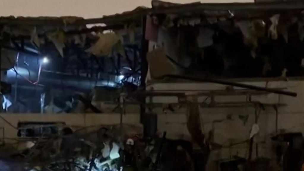 Wujud Kerusakan Bangunan di Israel Pasca Serangan Rudal Iran