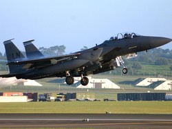 Video: Jet Tempur F-15E AS Ditembak Jatuh di Iran