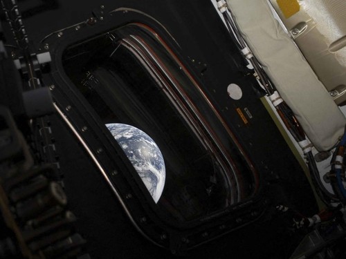 Setengah Jalan ke Bulan, Astronaut Artemis 2 Jauh Tinggalkan Bumi