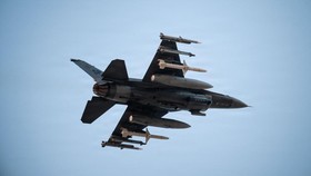 AS Buka Operasi Penyelamatan Pilot Pesawat Jatuh, Iran Tawarkan Hadiah