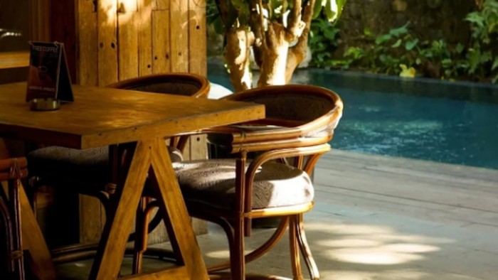 Jiwan Coffee hadir dengan nuansa Bali yang unik di tengah kota Bogor. Tempat ini cocok untuk hangout santai atau foto OOTD aesthetic./ Foto: instagram.com/jiwan.bogor