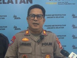 Polisi Olah TKP 4 Pekerja Tewas Saat Kuras Bak Penampungan Air di Jaksel