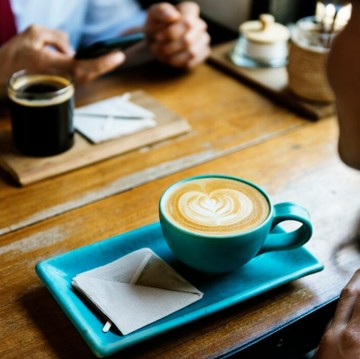 Ngopi Santai! Rekomendasi Cafe Cozy Dekat Stasiun Bogor untuk Hangout Weekend
