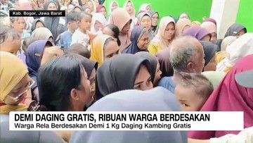 VIDEO: Demi Daging Gratis, Ribuan Warga Berdesakan di Bogor