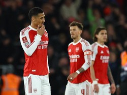 Kesalahan-kesalahan Menghukum Arsenal