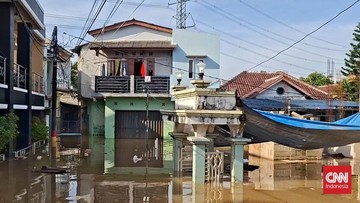 Banjir Bogor: Ratusan Keluarga Terdampak, Rumah Warga Ambruk