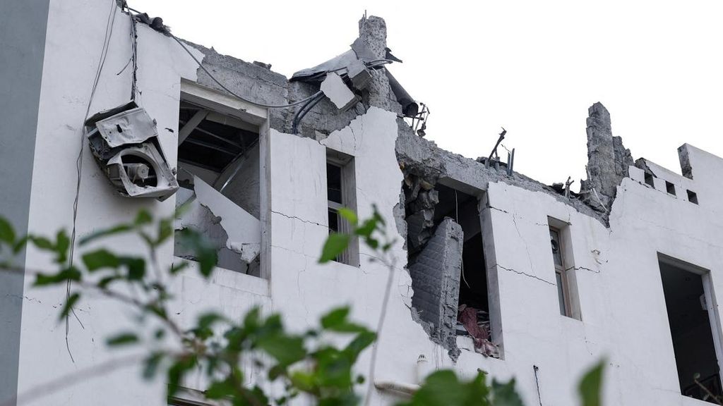 Negara-negara Teluk Ngaku Masih Diserang usai AS-Iran Gencatan Senjata