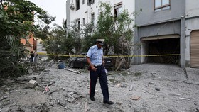 FOTO: Drone Iran Targetkan Fasilitas Militer AS di Bahrain