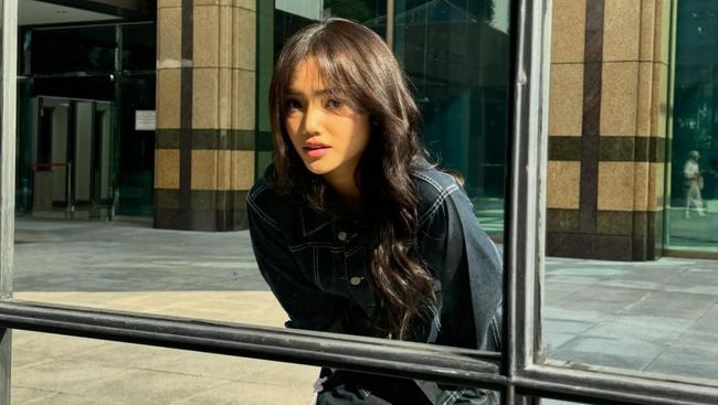 6 Fakta Kasus Dugaan Penggelapan Uang Fuji Oleh Eks Admin Hampir Capai Rp1 Miliar