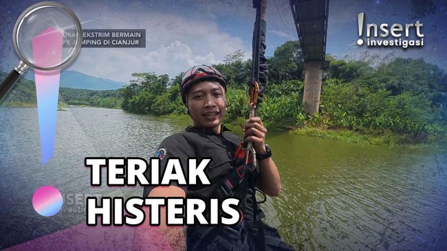 Serunya Bermain Rope Jump di Sungai Citarum dari Ketinggian 30 Meter