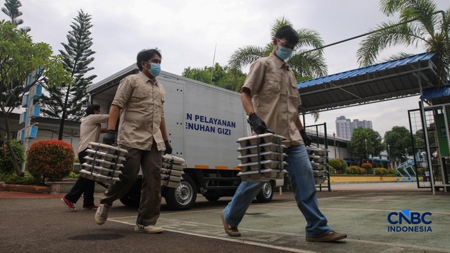 BGN Mau Kurangi Jumlah Penerima MBG, Pelajar SMA Elit Tak Lagi Dapat