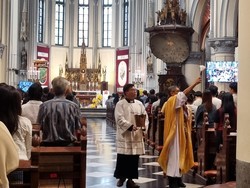 Video: Katedral Jakarta Gelar Empat Sesi Misa Kenaikan Yesus Kristus
