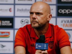 Johnny Jansen Bidik 3 Poin Saat Jamu PSBS di Stadion Dipta