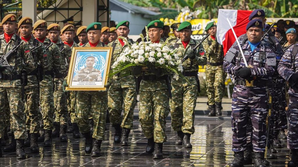 PKB dan Demokrat Dorong Opsi Penarikan TNI di Lebanon