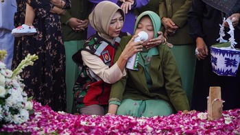 FOTO: Vonis Bebas Amsal Sitepu hingga Gempa Bitung M 7,6