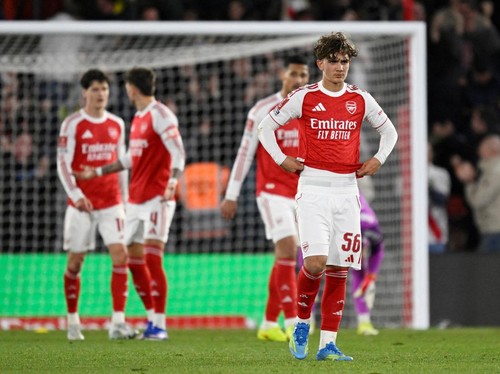 Arsenal: 2 Kekalahan Beruntun, 2 Gelar Hilang