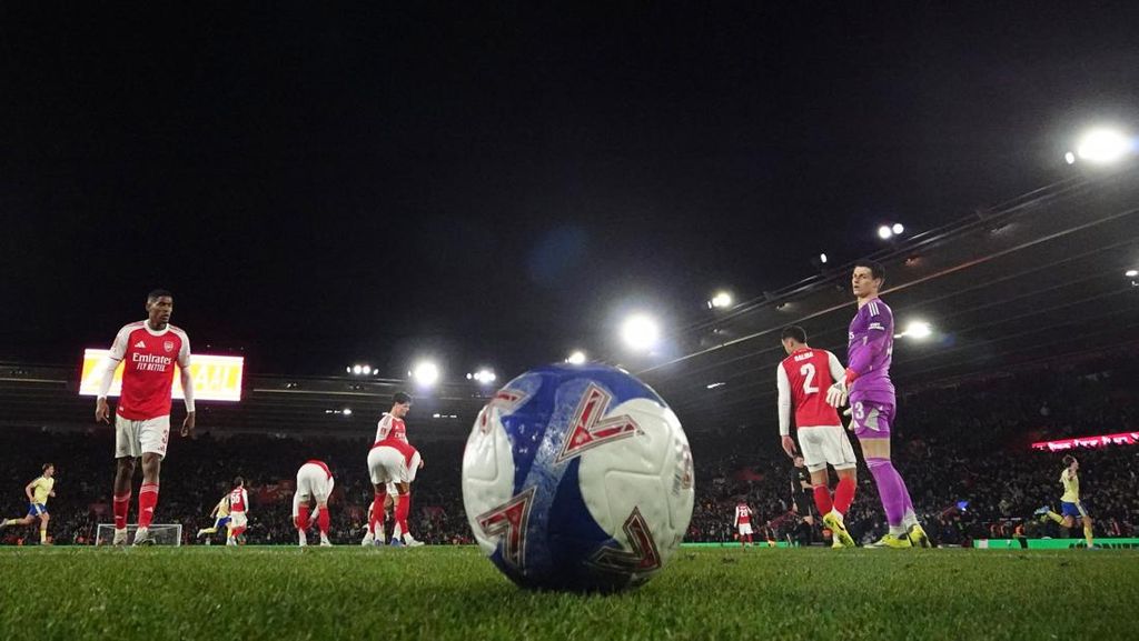 FOTO: Arsenal Tumbang di Piala FA