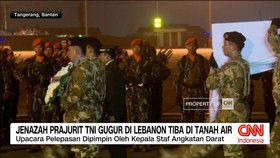 VIDEO: Jenazah Prajurit TNI Gugur di Lebanon Tiba di Tanah Air