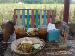 Sensasi Kuliner Gongso Bebek Rempah di Bebek Menel