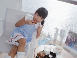 Bocah Jaksel, Intip 8 Style Liburan Alea Putri Raditya Dika & Anissa Aziza yang Modis