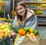 5 Ciri Kepribadian Orang yang Sangat Menikmati Momen Belanja Bahan Makanan Menurut Psikologi