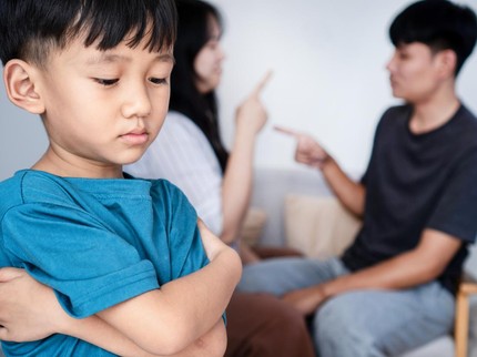 Mengenal Karakteristik Strong Willed pada Anak & Cara Mendidiknya yang Tepat