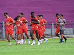 Prediksi Line Up Persib Bandung VS Persijap Jepara Nanti Sore